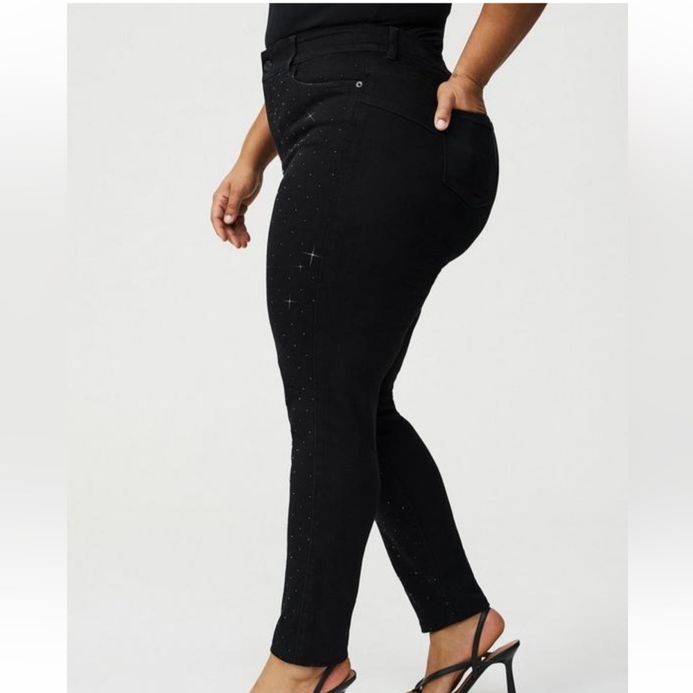 Torrid Black Skinny Jean(28T) - Picture 2 of 6